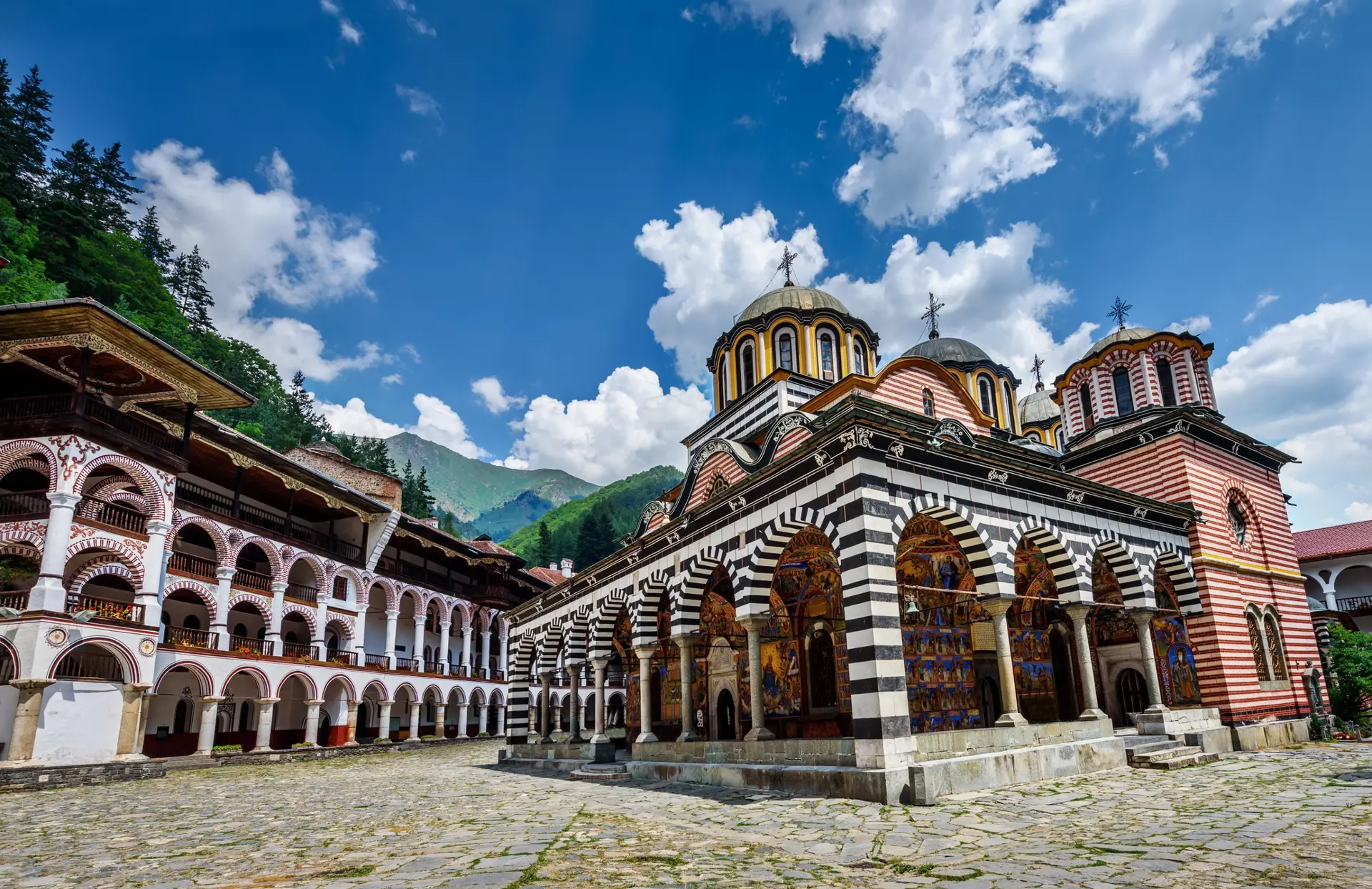 Monastères orthodoxes