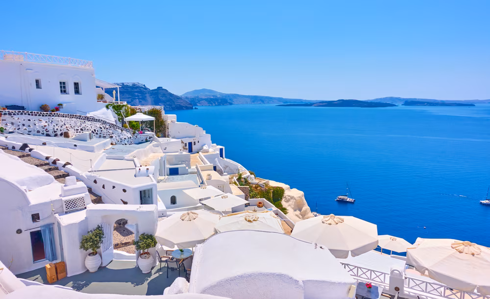 Discovery of the Classic Cyclades: Mykonos, Paros, Naxos & Santorini