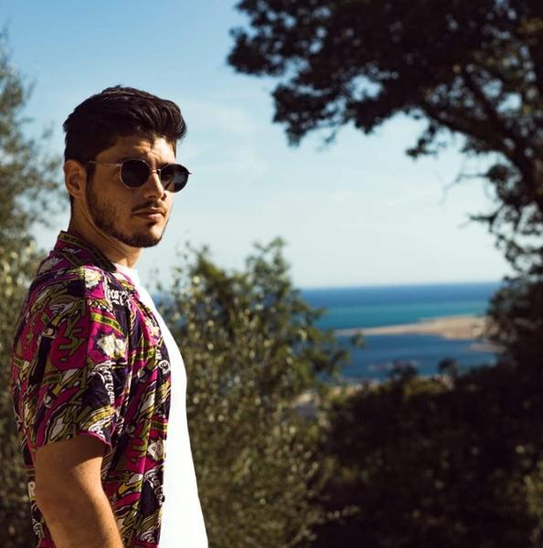 Dylan, Hôte local & conseiller clientèle
