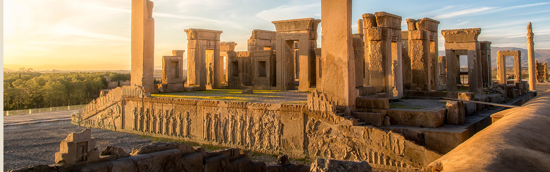 Afrooz a fondé Key2persia à Chiraz
