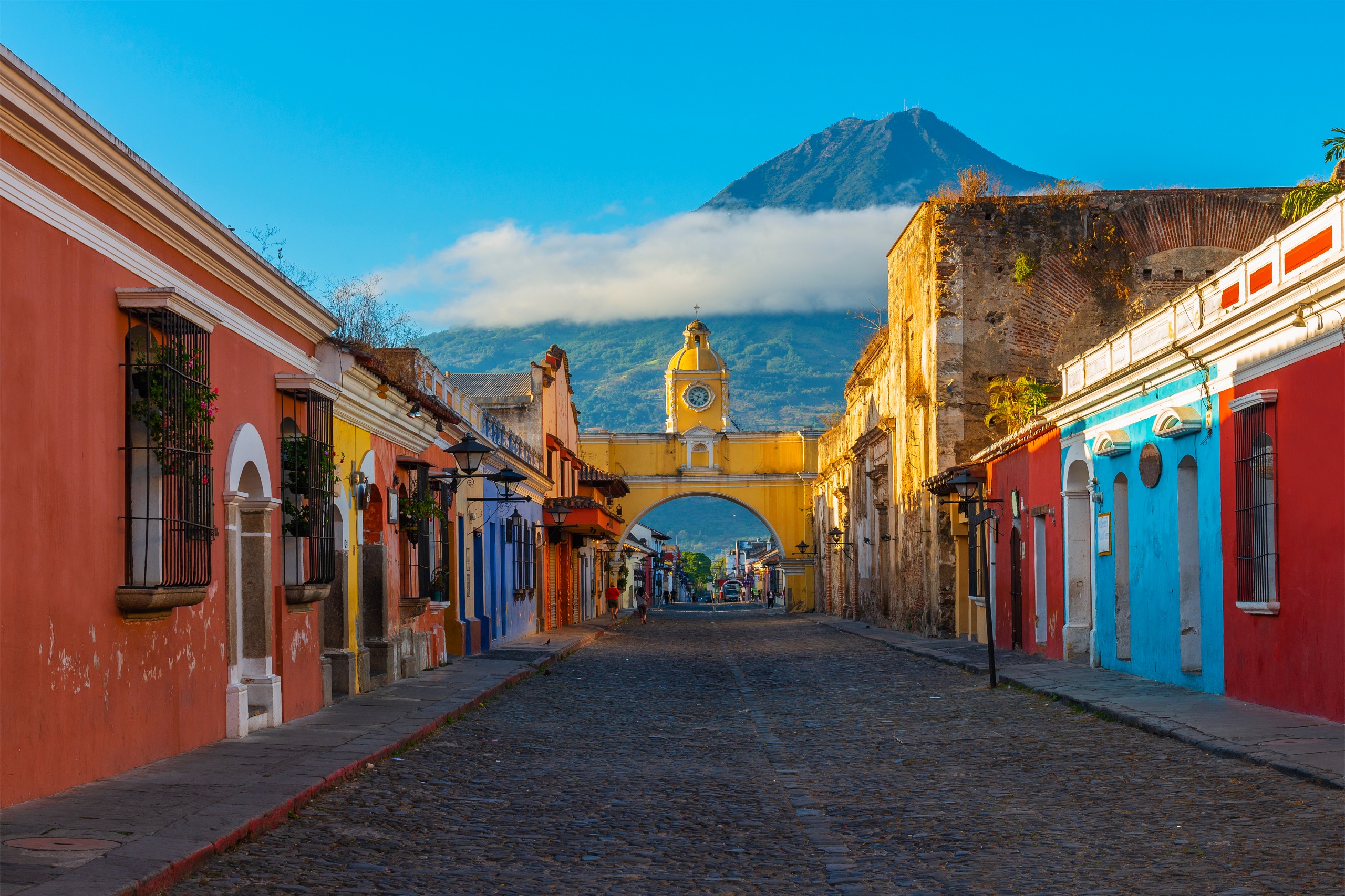 Pourquoi Antigua est une ville incontournable du Guatemala ?