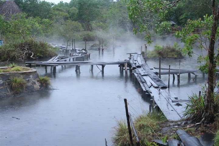 Sources chaudes de Binh Chau