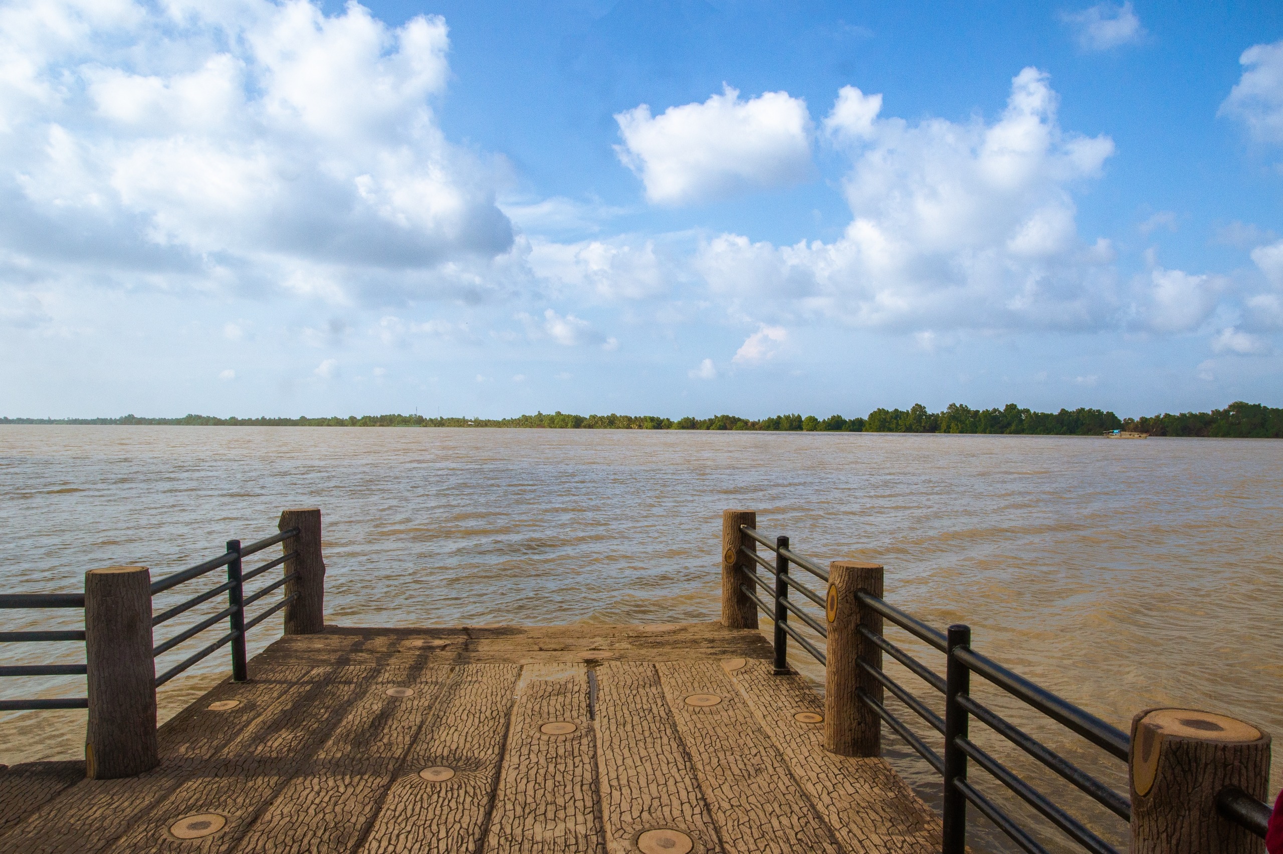 Ba Lai river