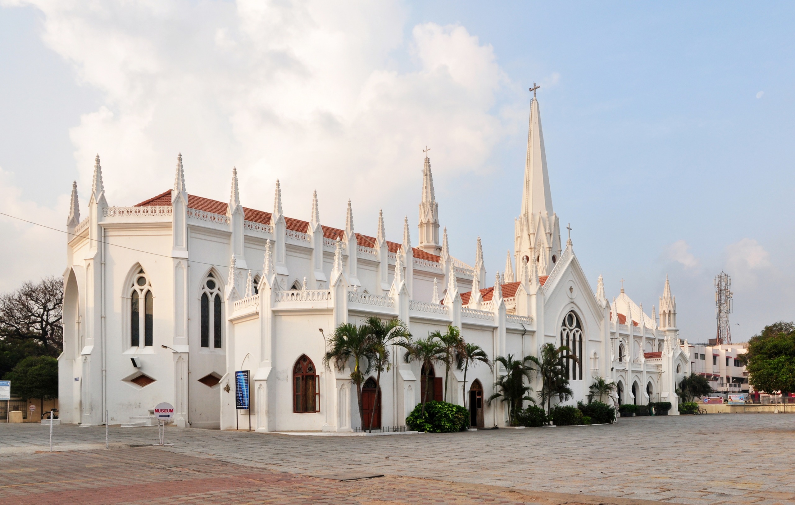 Basilique Saint Thomas
