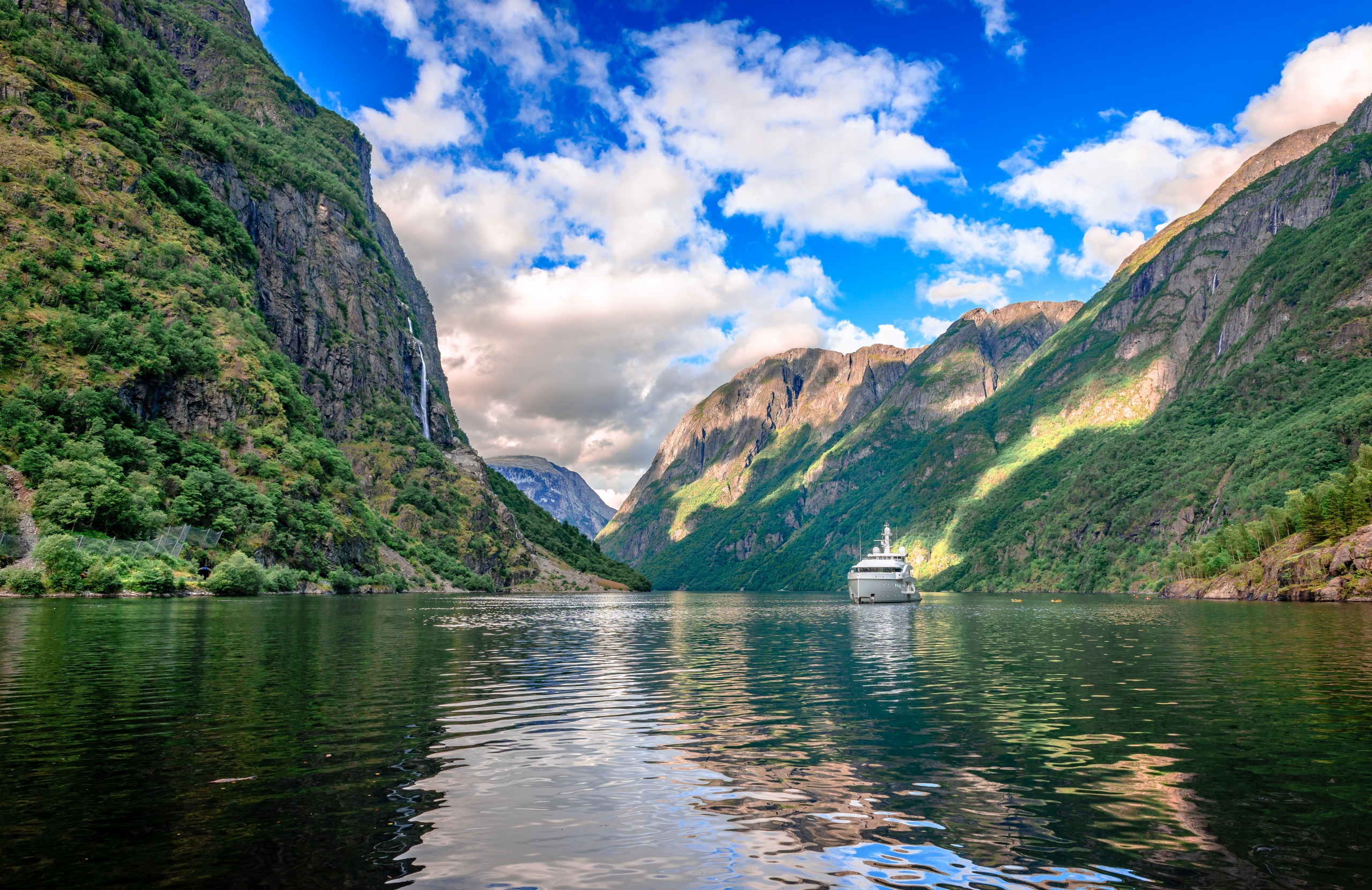 Le Nærøyfjord