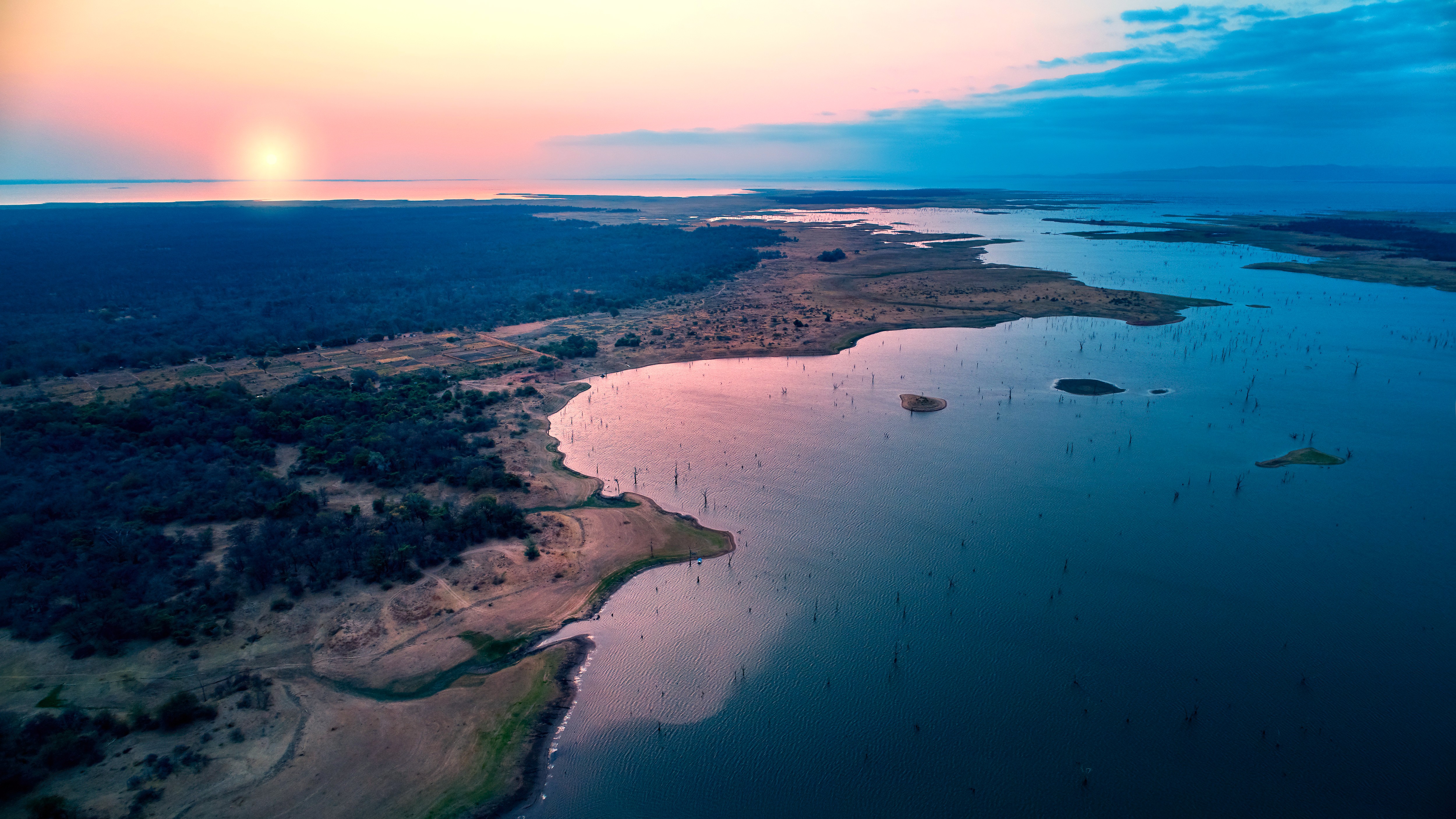 Paysage de la région Lac Kariba et Kafue en Zambie