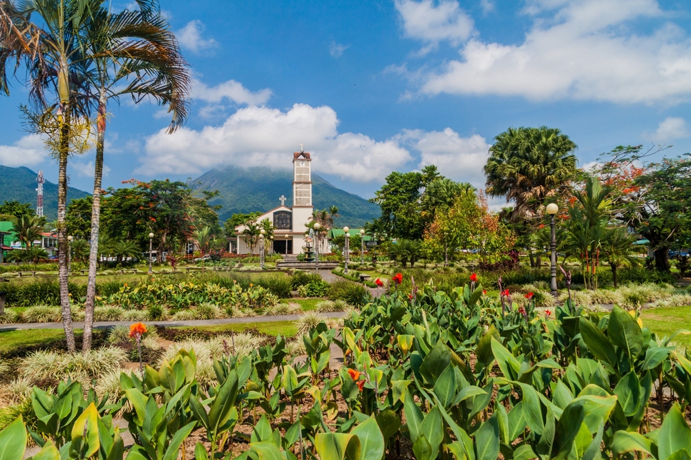Why Visit La Fortuna?