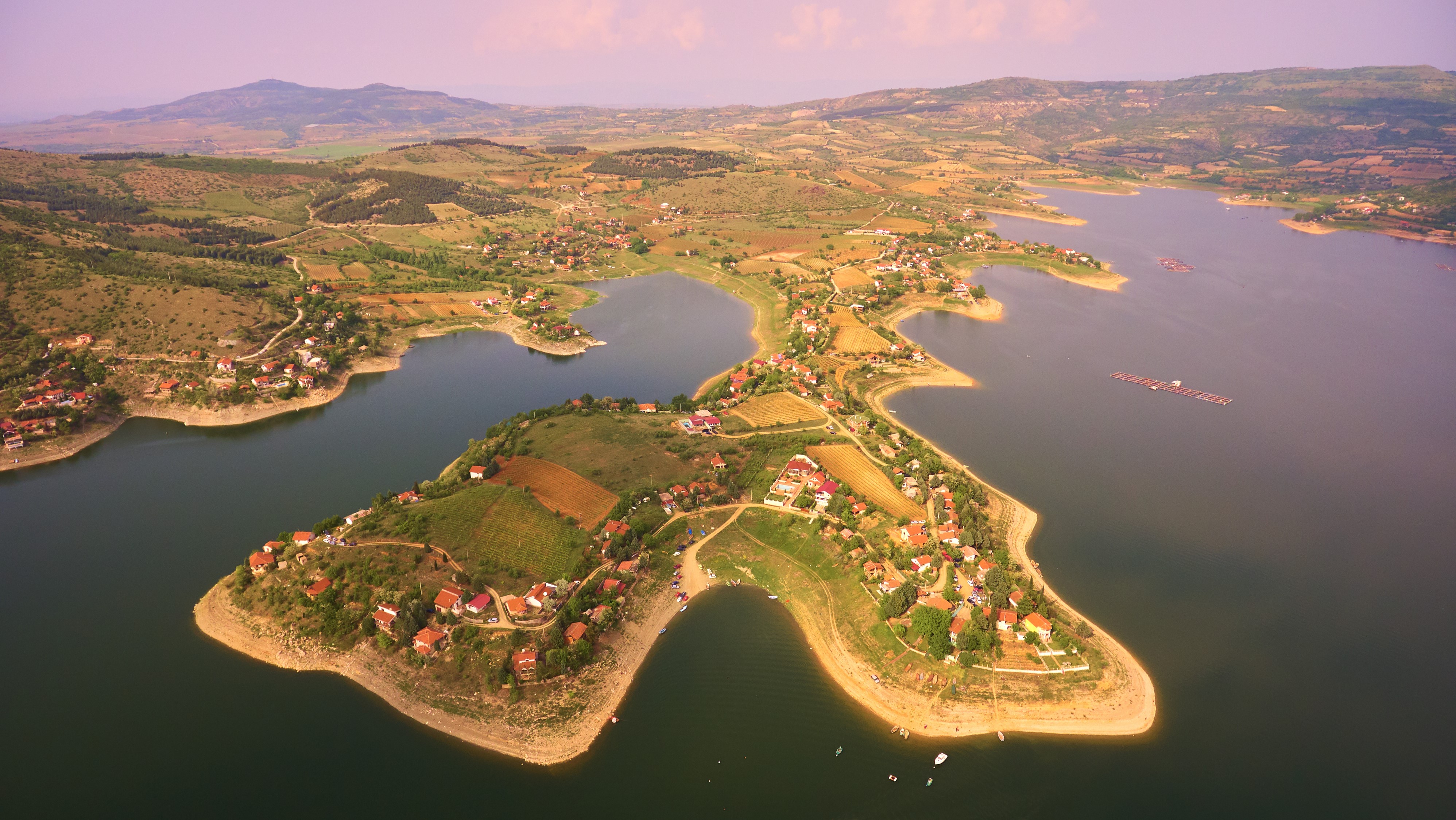 Vardar Valley and Tikveš