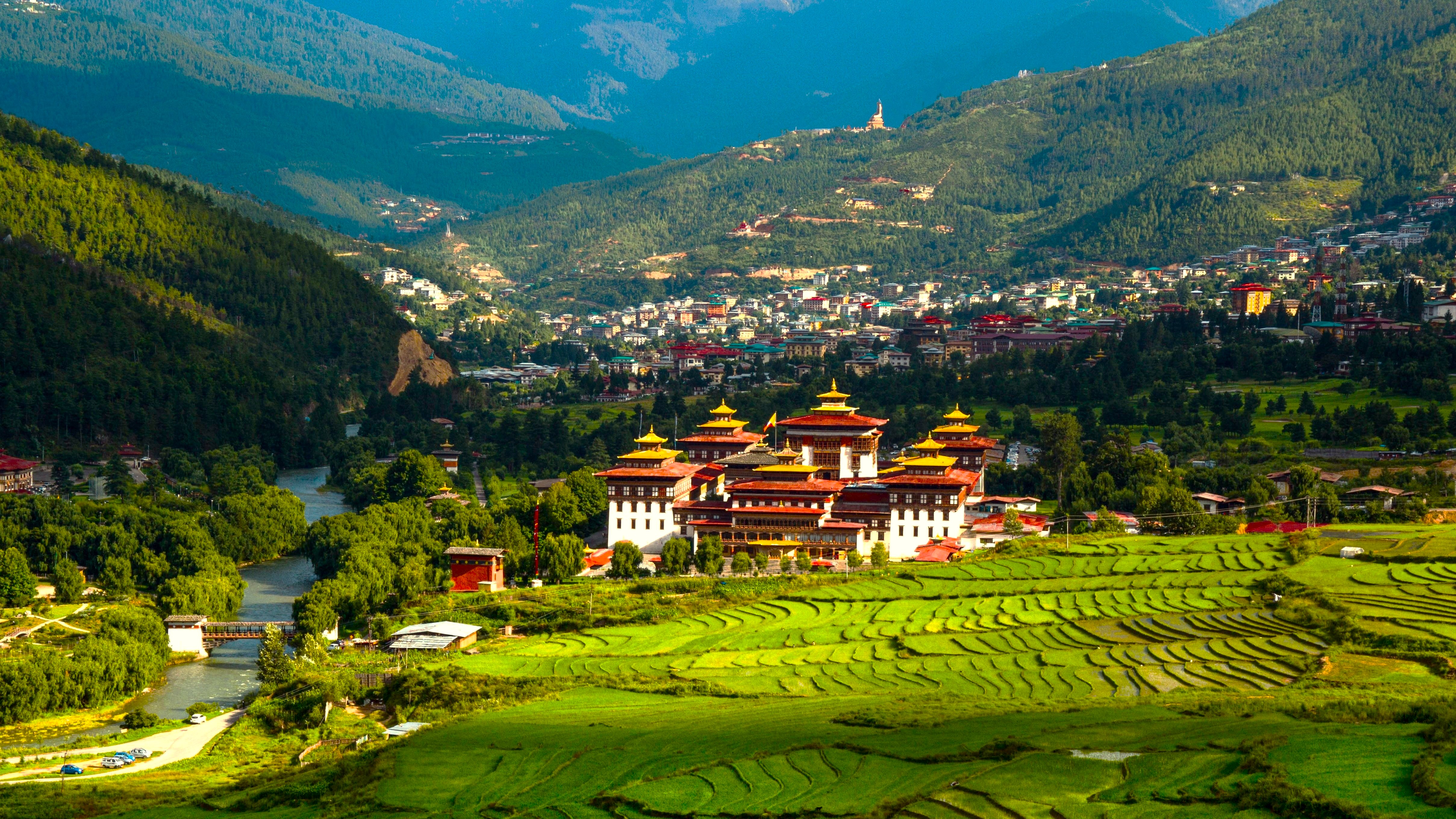Paysage de la région Thimphou et Punakha en Bhoutan