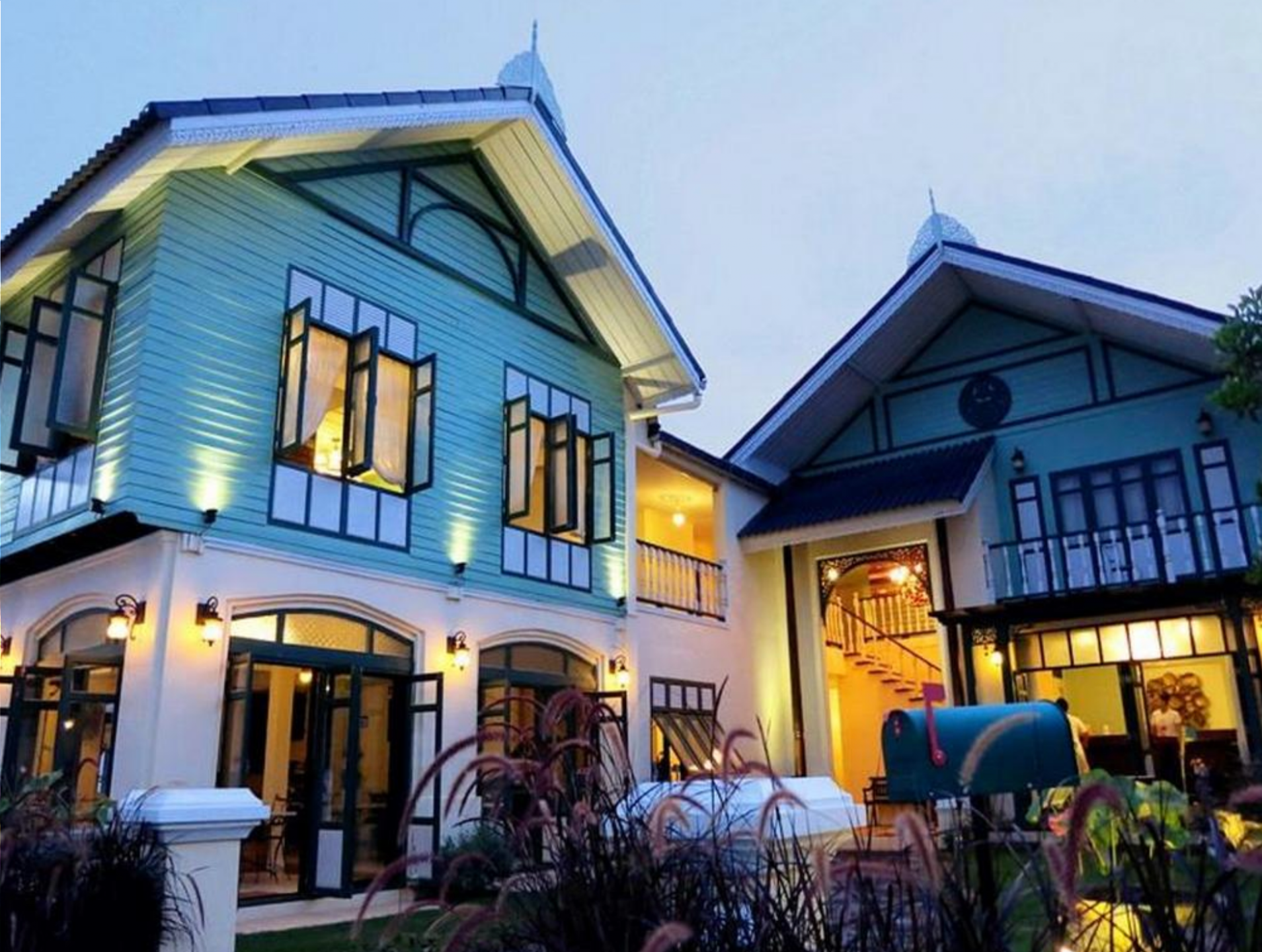 Khum Muang Min Boutique