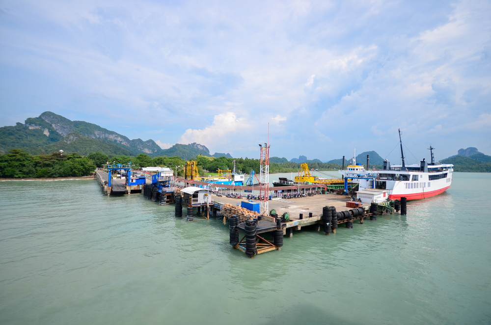 Donsak Pier Surat Thani