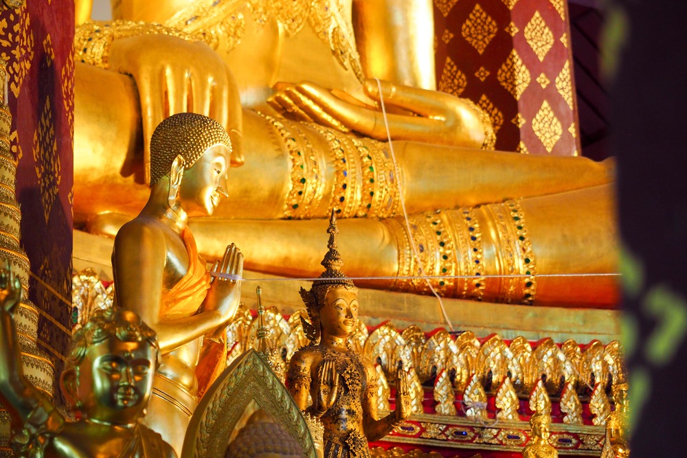 Wat Na Phra Men