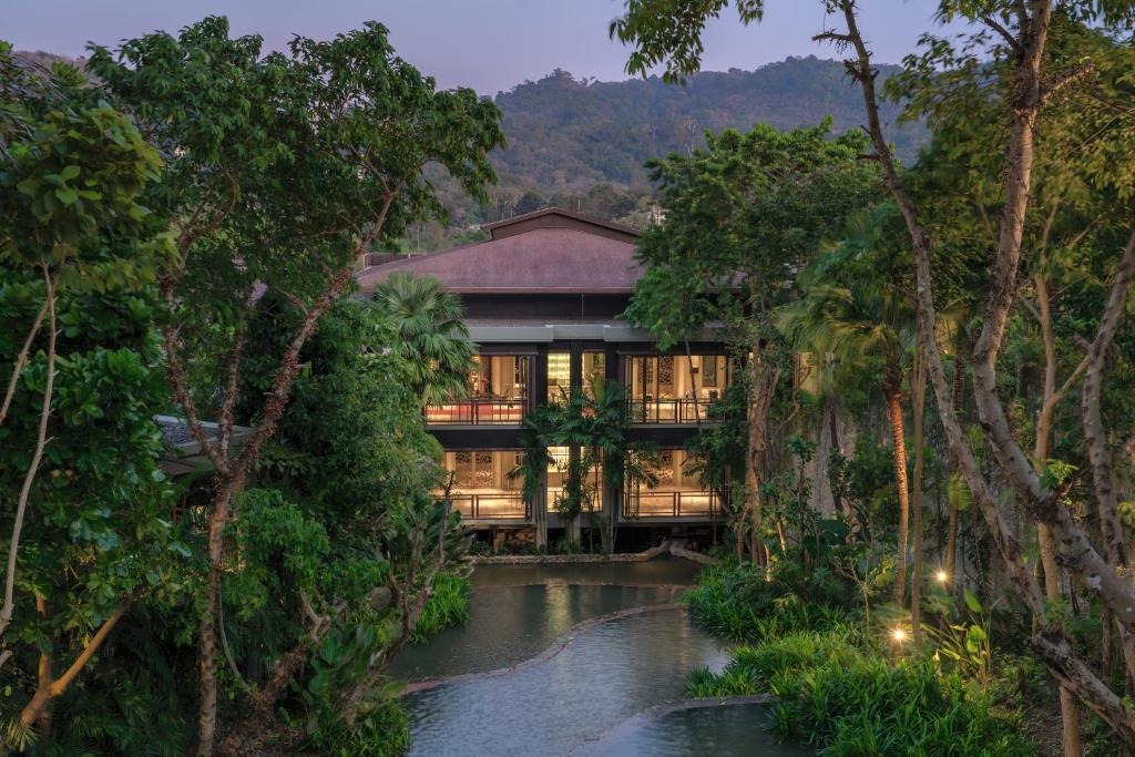 Pullman Phuket Arcadia