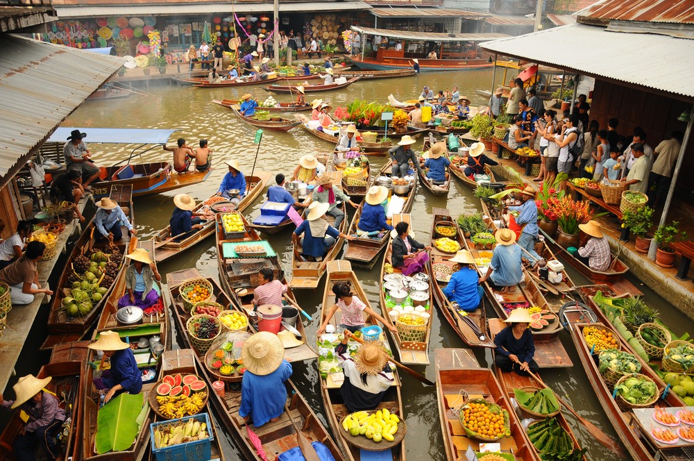 Visitar el Mercado Flotante de Amphawa