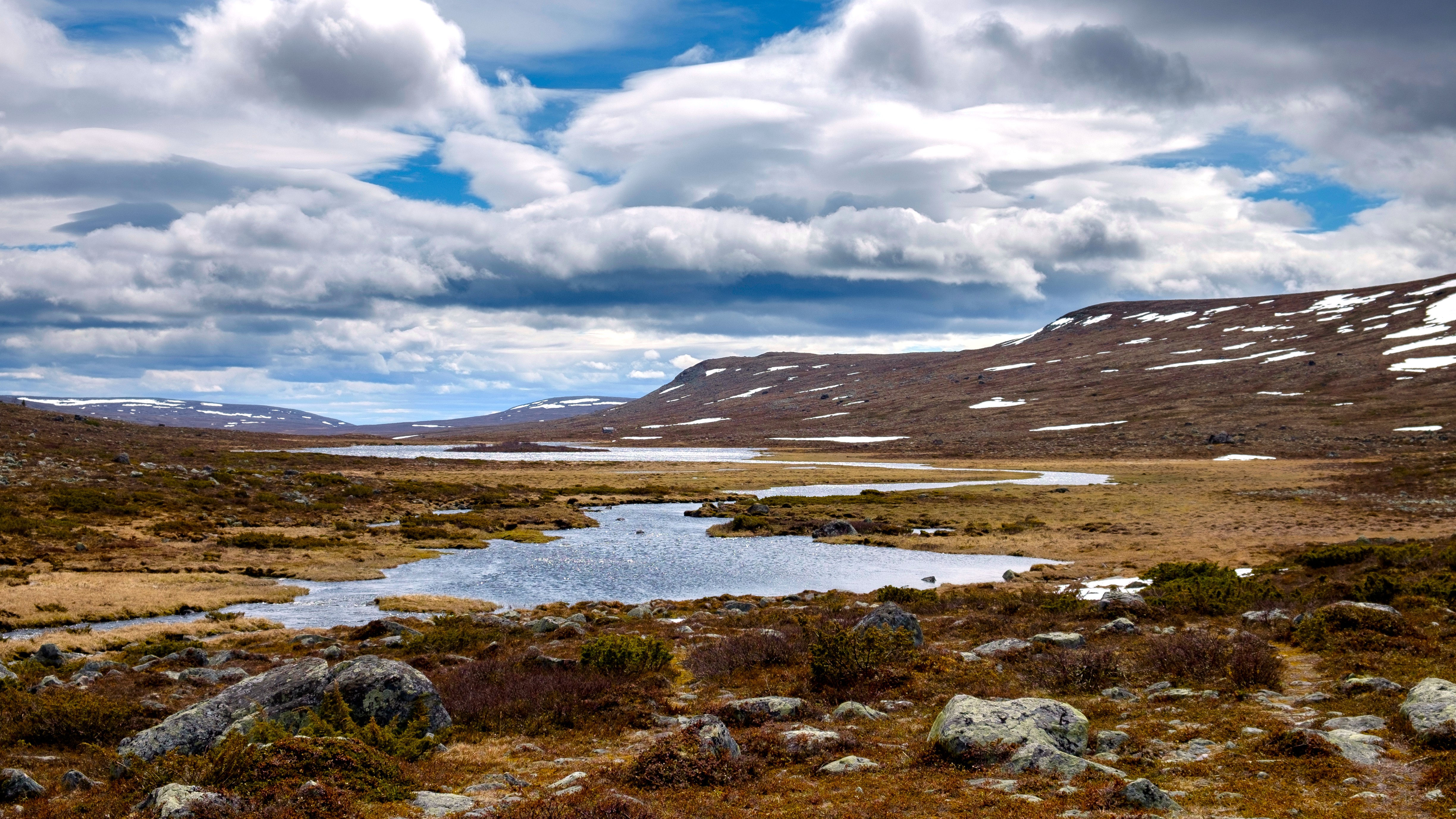 Paysage de la région Dalécarlie et lac Siljan en Suède