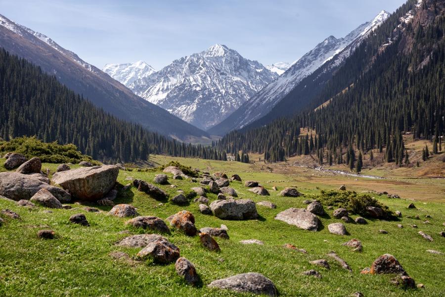 Les plus belles randonnées à faire autour du lac Issyk Kul