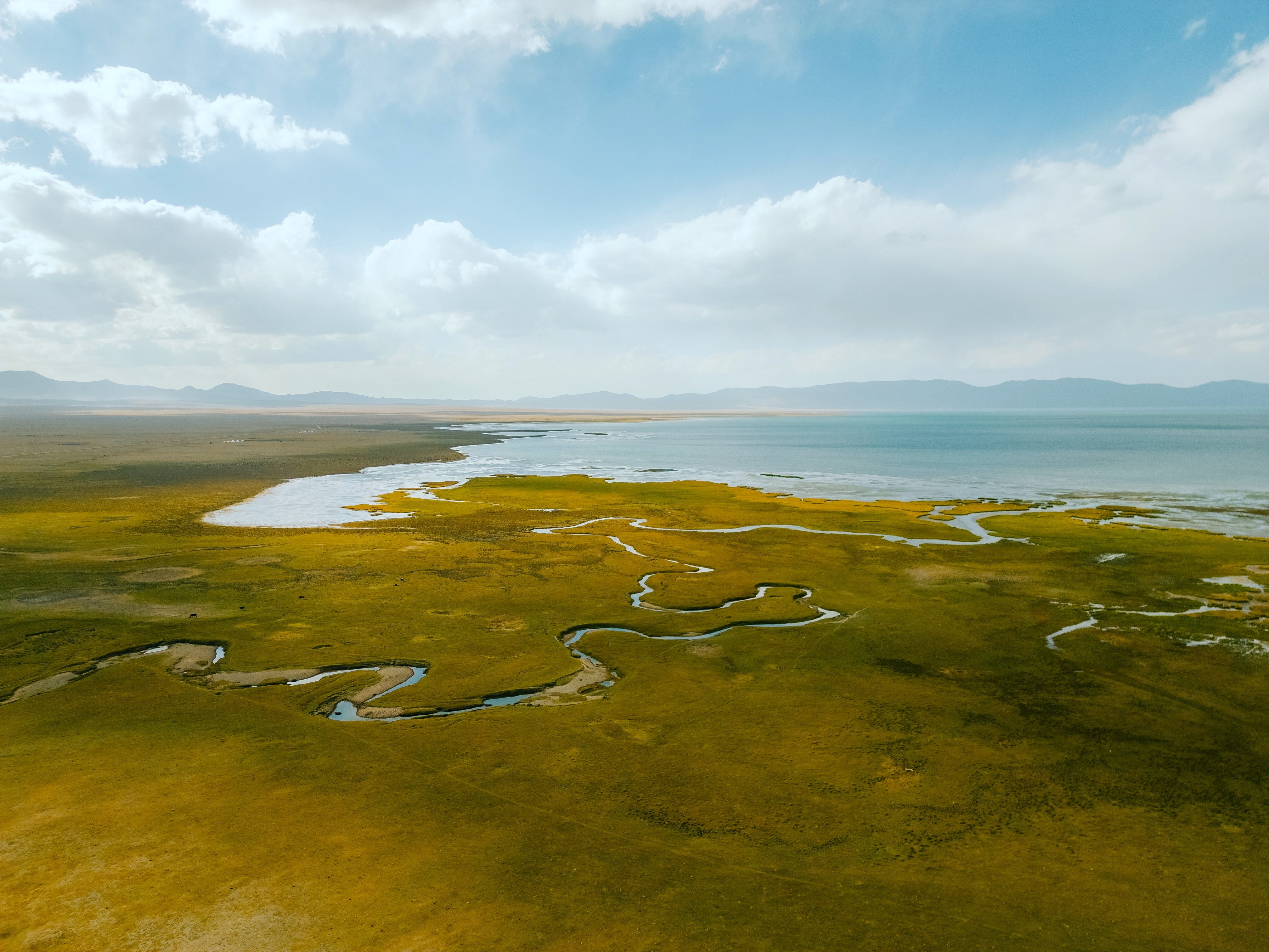 Paysage de la région Song-Köl et Naryn en Kirghizistan