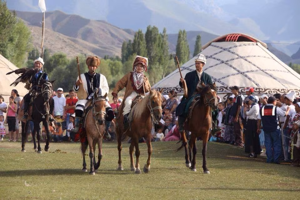 Nowruz, año nuevo kirguizo: entre tradición y cultura