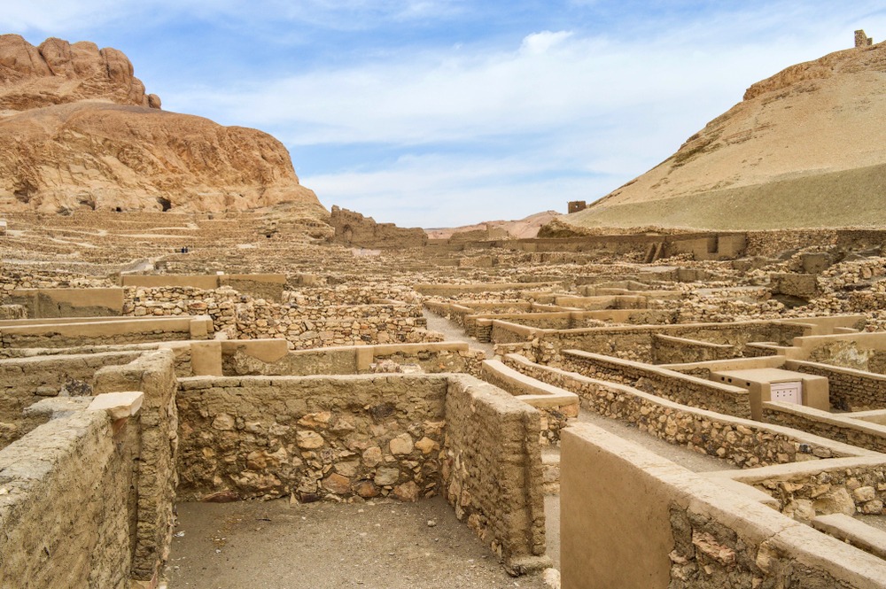 Deir el