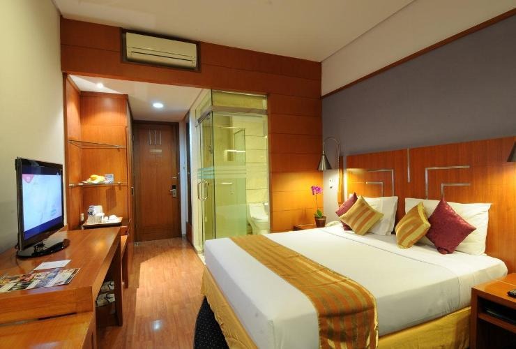 Bidakara Grand Savoy Homann