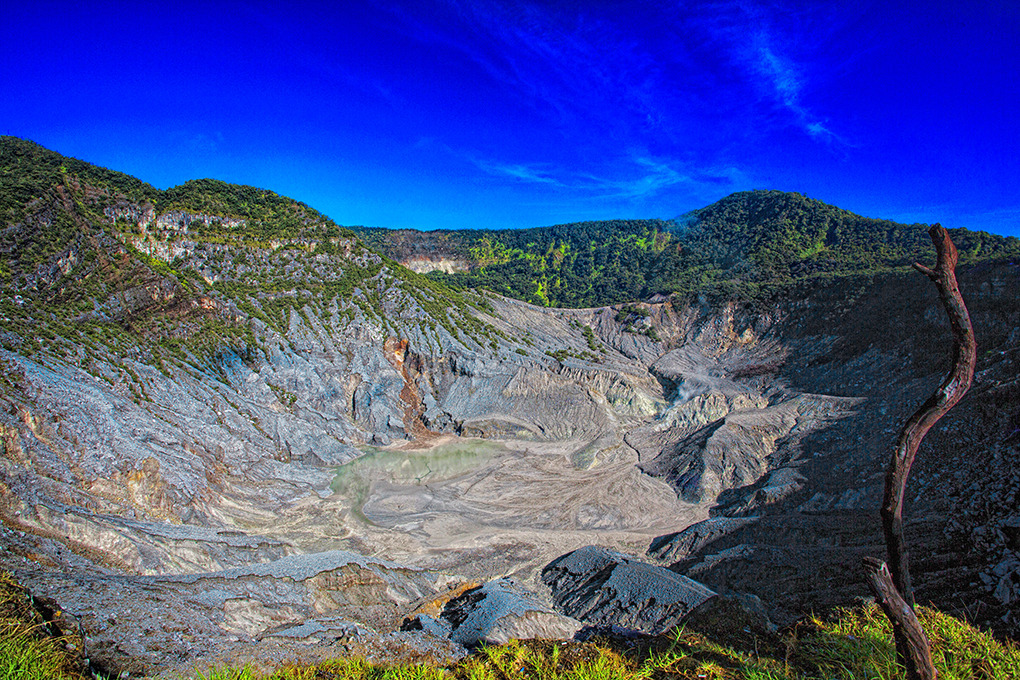 Tangkuban Perahu