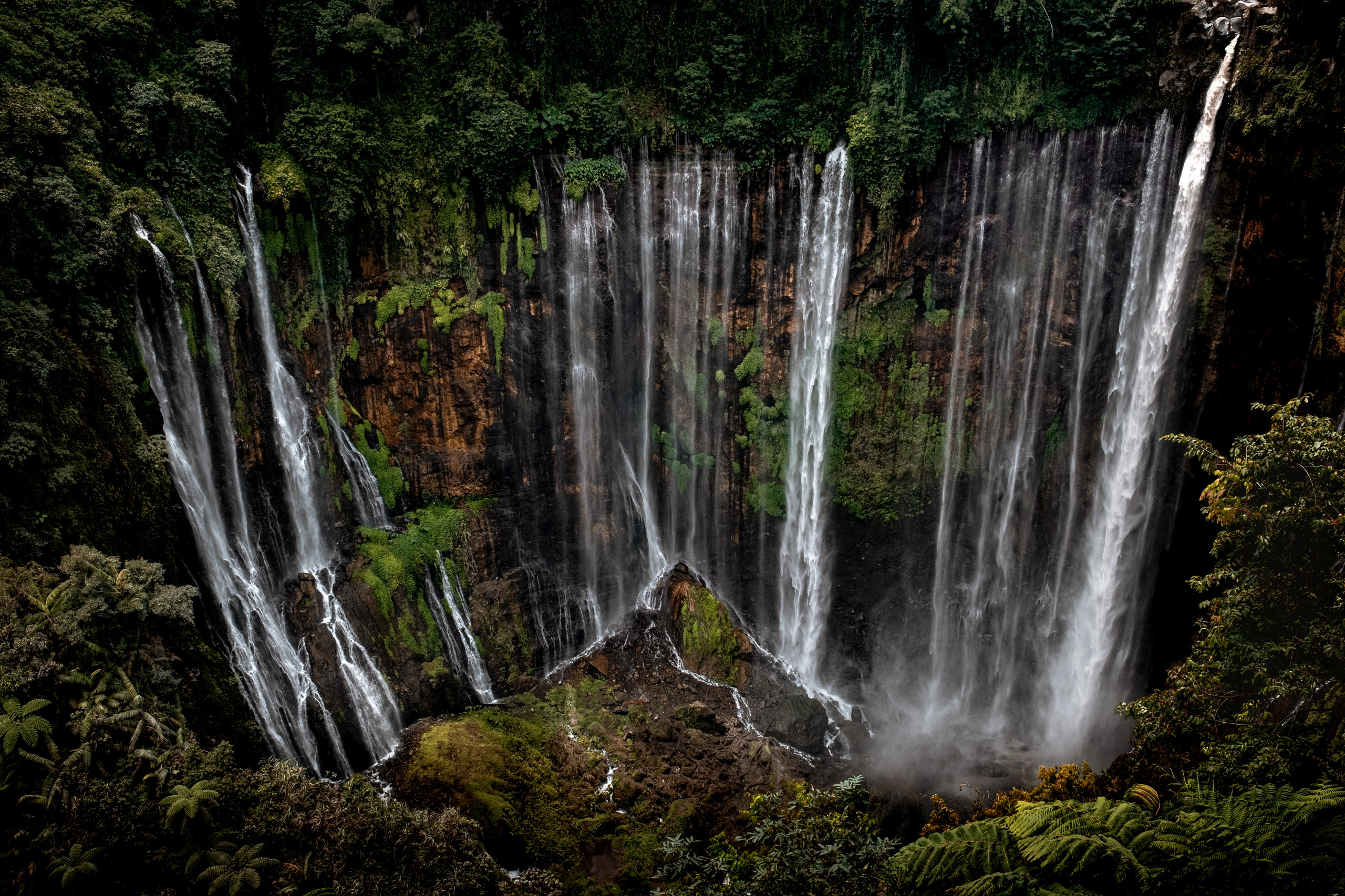 La cascade de Tumpak Sewu