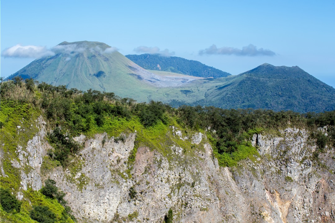Mahawu Volcano