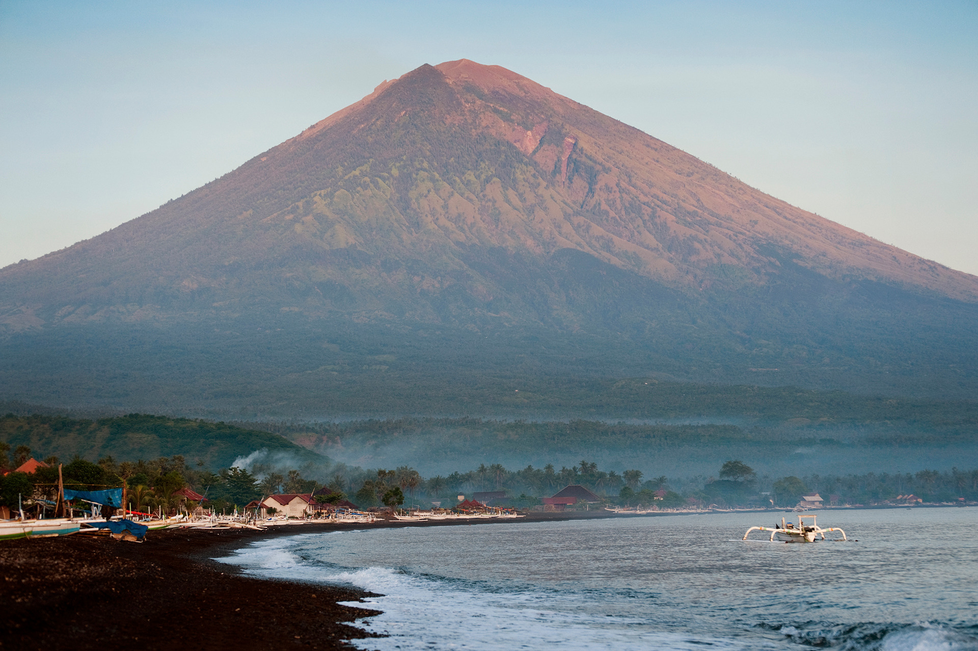 Voyage à Bali : pourquoi faire escale sur l'île des Dieux en Indonésie ?