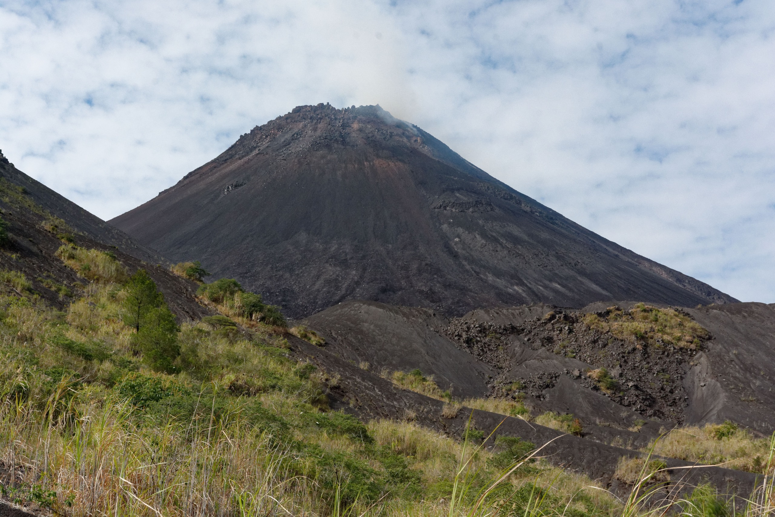 Mount Soputan, Sulawesi