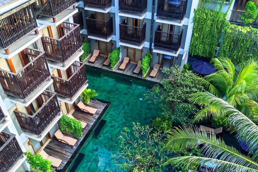 Oasis Lagoon