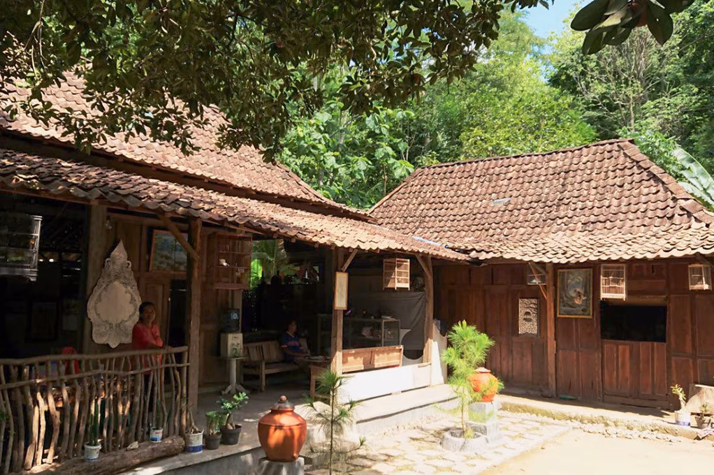 Yogyakarta im Intimbereich: halber Tag "Handwerk" (Batik & Wayang Kulit)