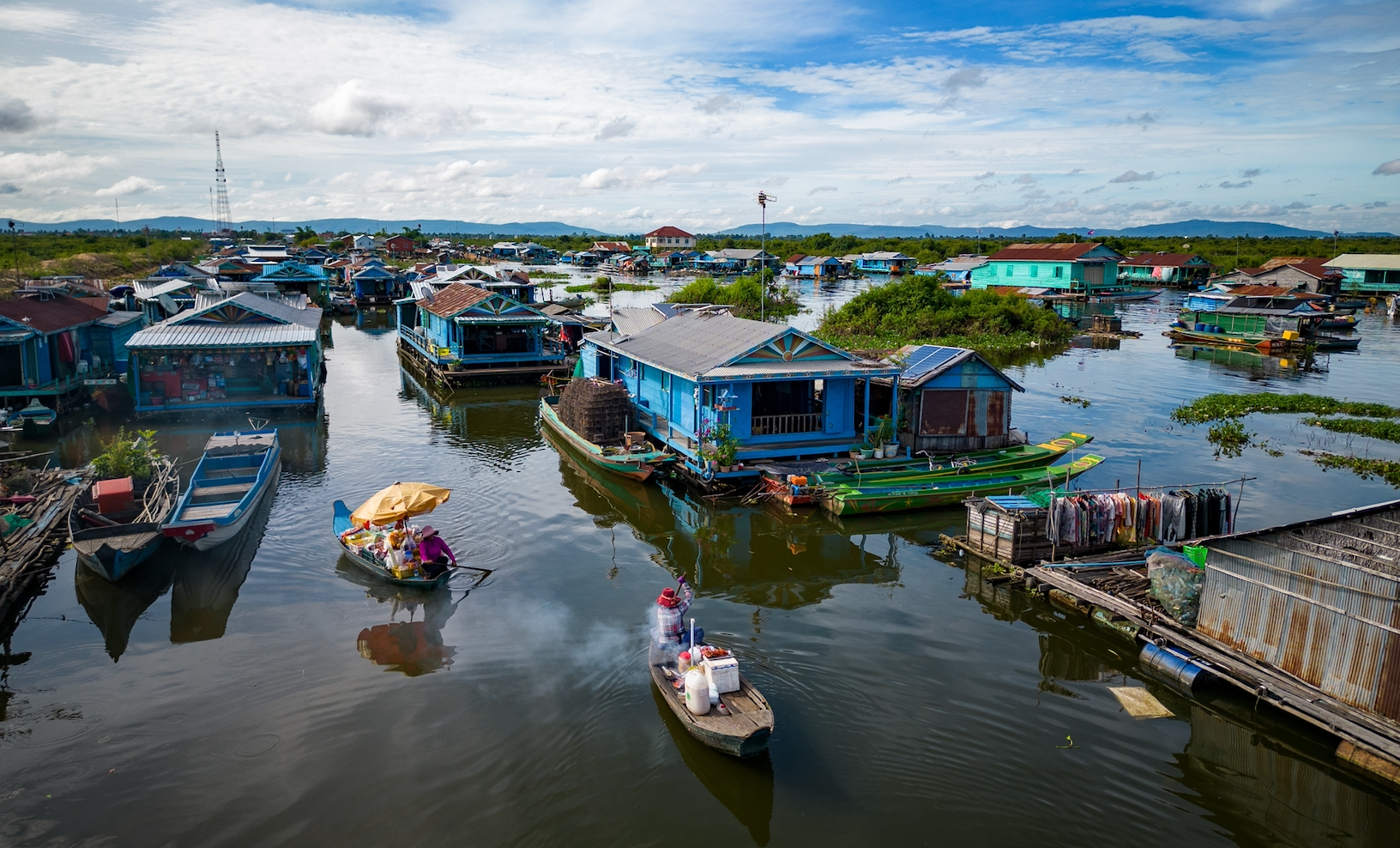 Discovering the Floating Villages of Tonlé Sap Lake in Cambodia