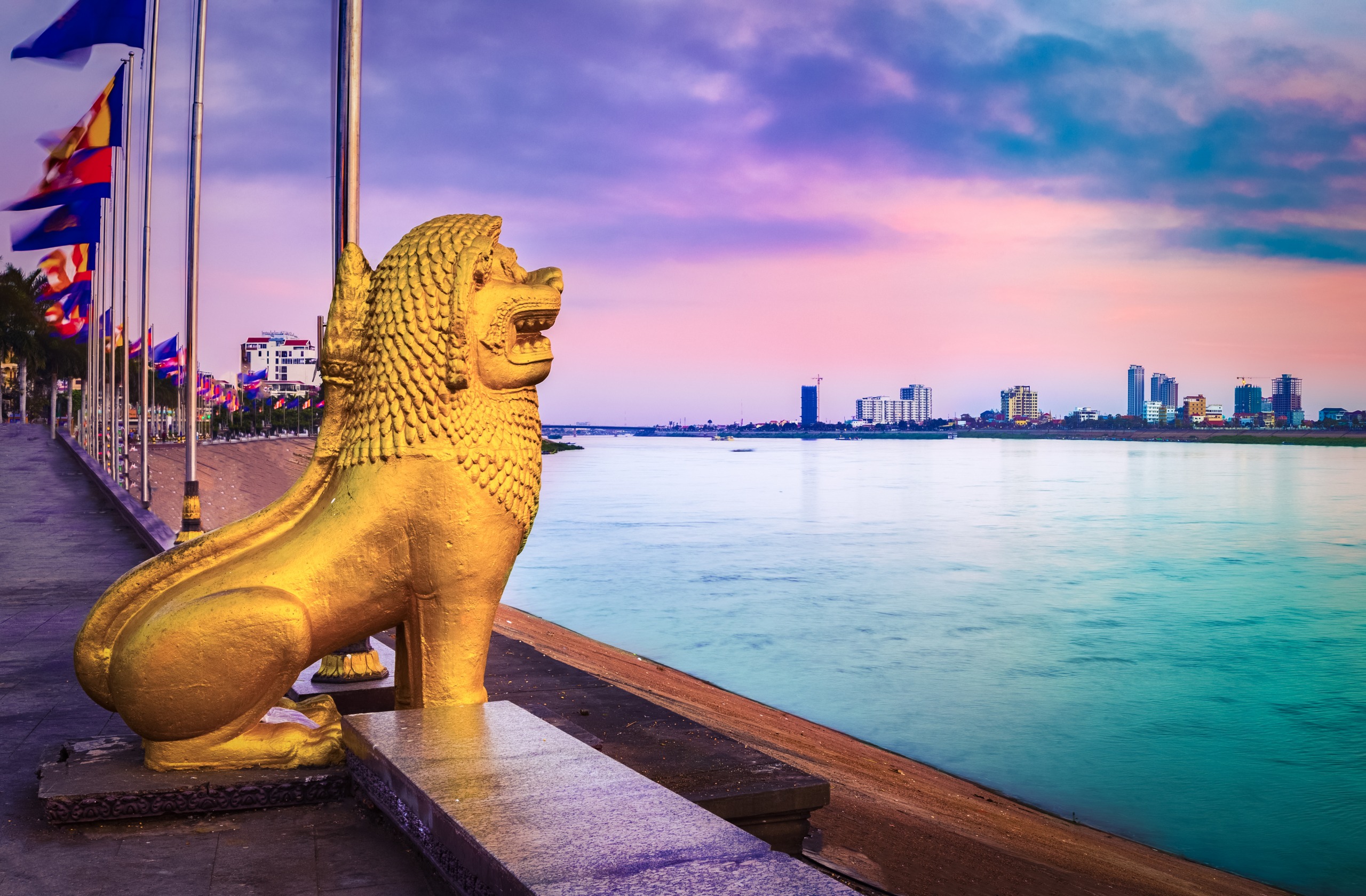 5 Things to Do and See in Phnom Penh!
