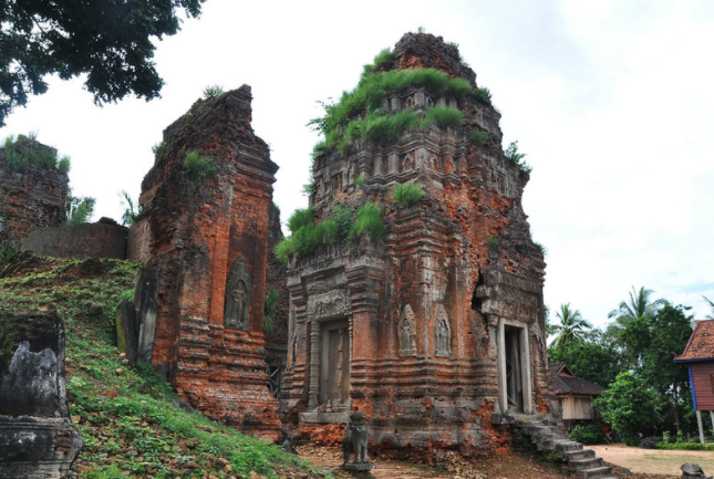 Le temple de Lolei