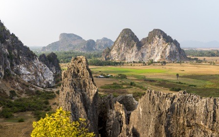 Les grottes de Phnom Kampong