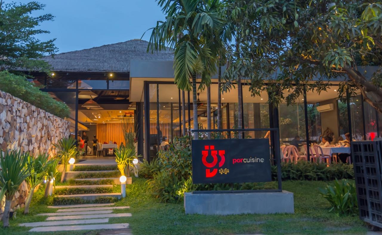 Por Cuisine Restaurant