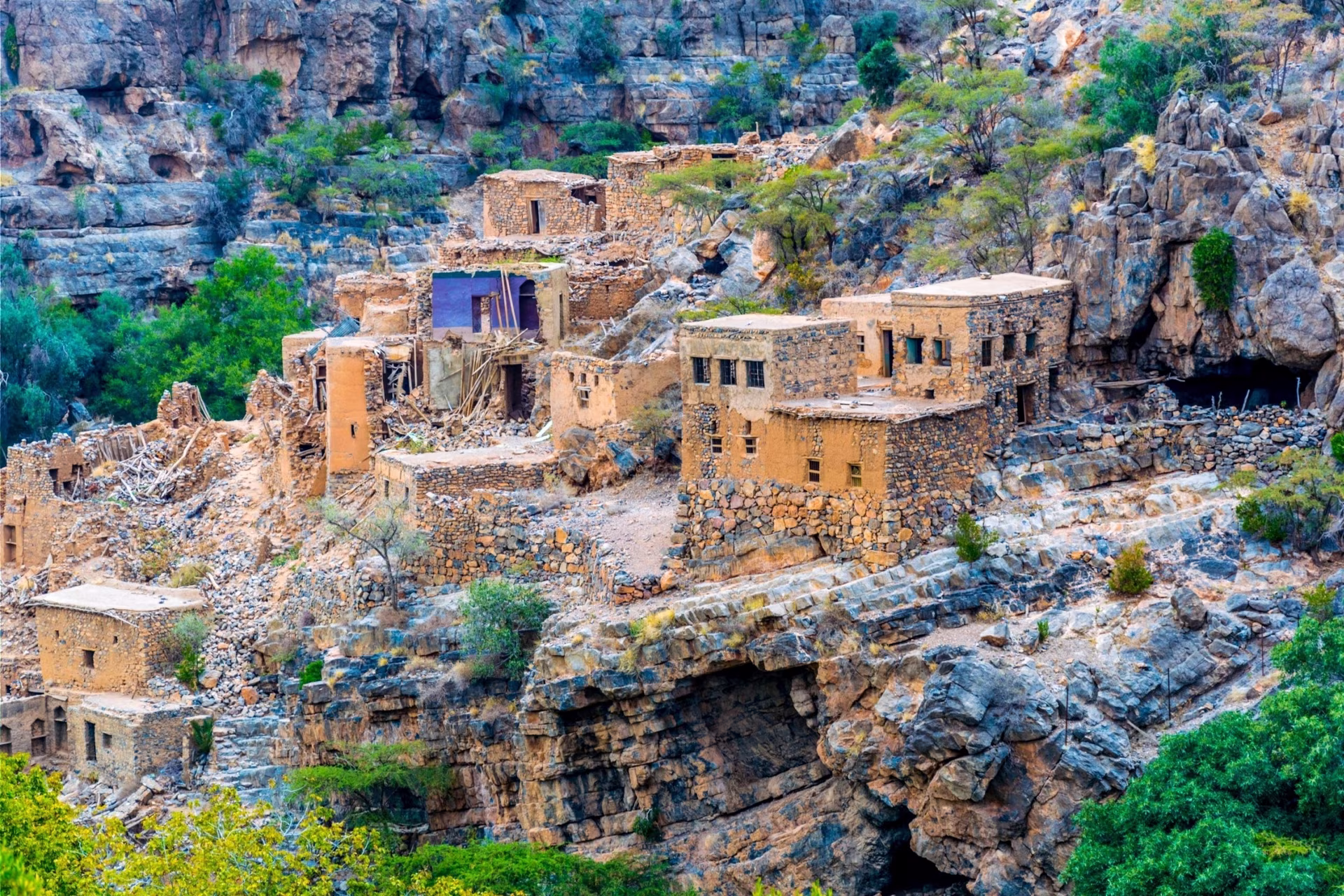 Oman essentiel : villes, montagnes et désert