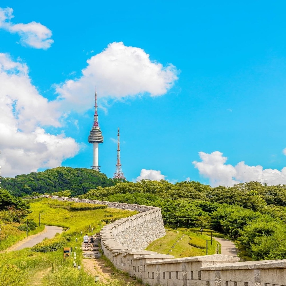 La Namsan Seoul Tower