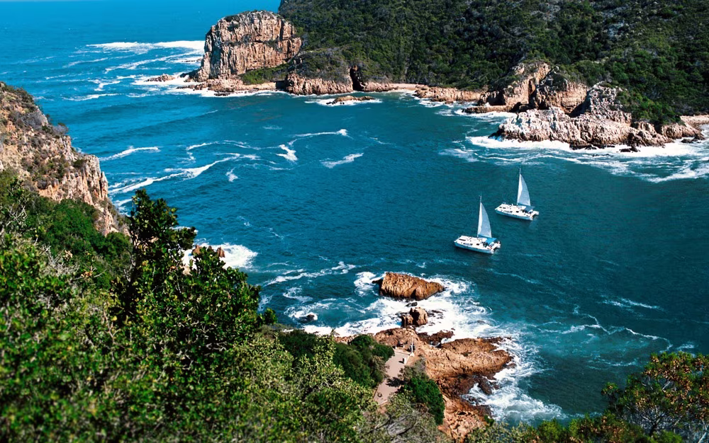 The Garden Route, Between Ocean, Forests and Safaris