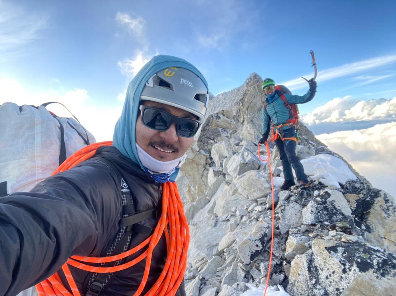 Première ascension au Népal : les secrets d’un guide local de montagne certifié pour bien débuter