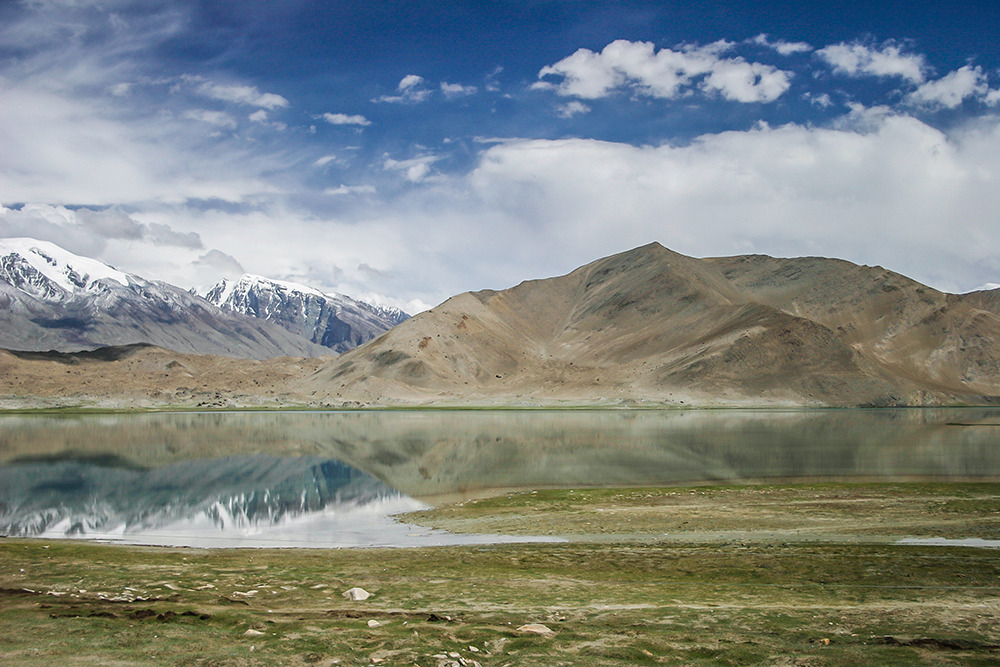 Lac Karakul