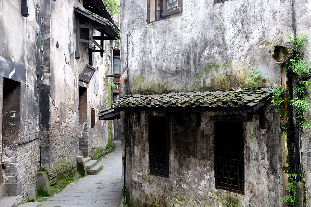 Hongjiang
