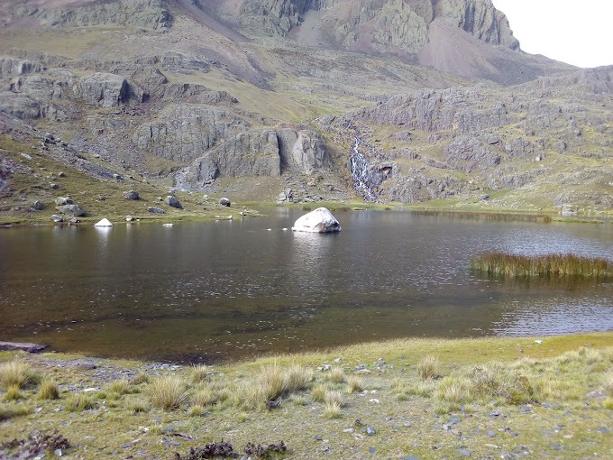 Laguna Khasiri