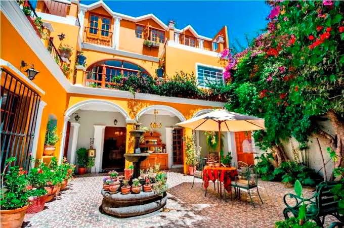 La Hosteria
