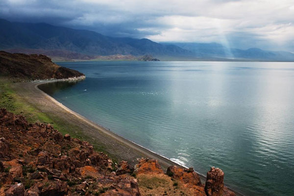 Les plus beaux lacs de Mongolie