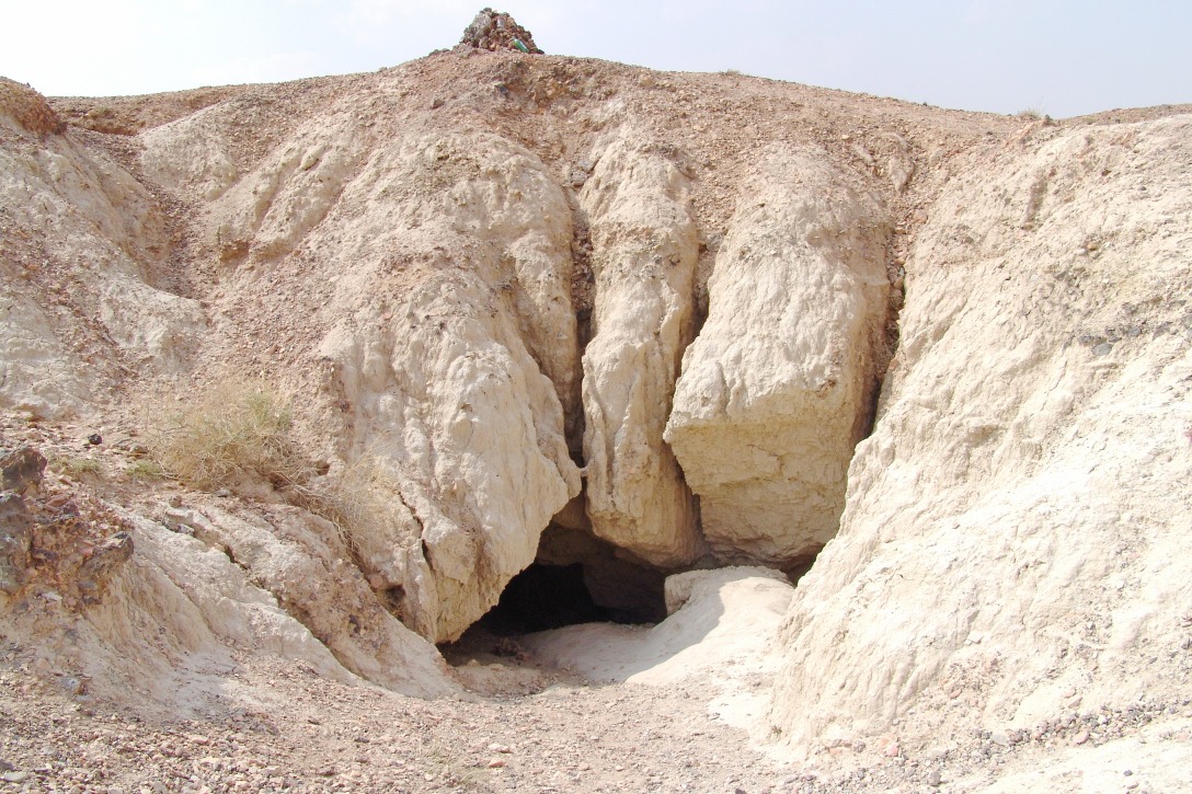 Les grottes rupestres de Khoïd Tsenkher