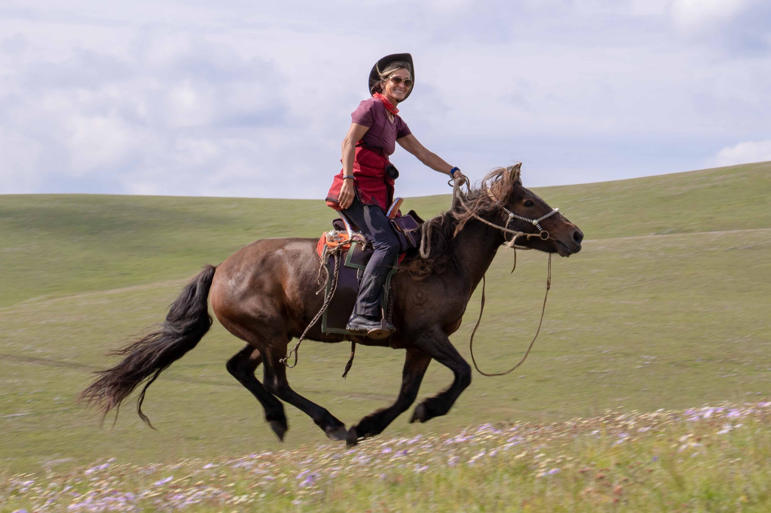 Durch die Mongolei zu Pferd für den guten Zweck