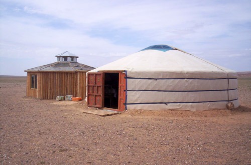 Camp de yourtes Tsagaan Suvarga