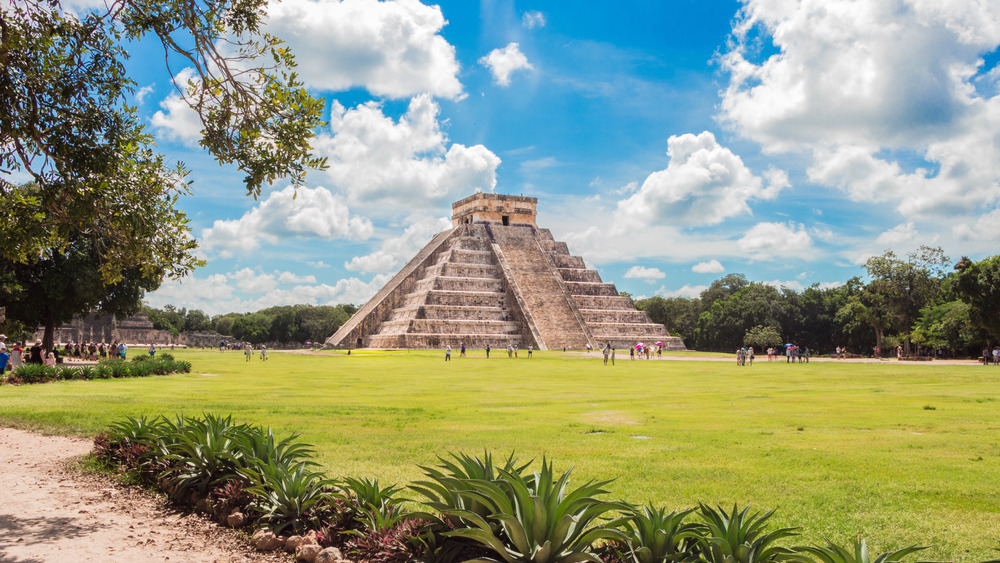 El Castillo